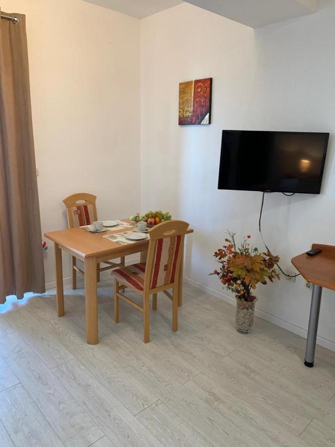 Apartmani California II Подгора Екстериор снимка